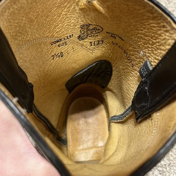 Men’s vintage black Justin cowboy western boots. Size 7.5D - Picture 5 of 7